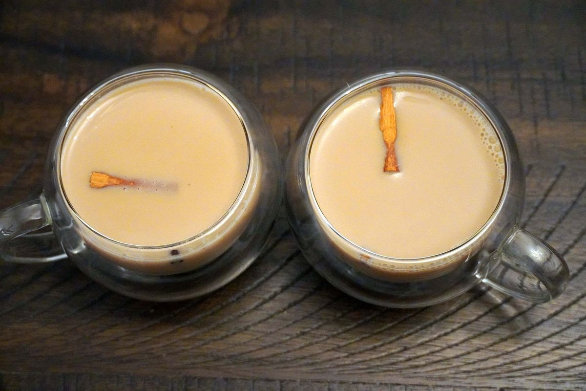 adeni-tea-recipe-yemeni-spiced-milk-tea