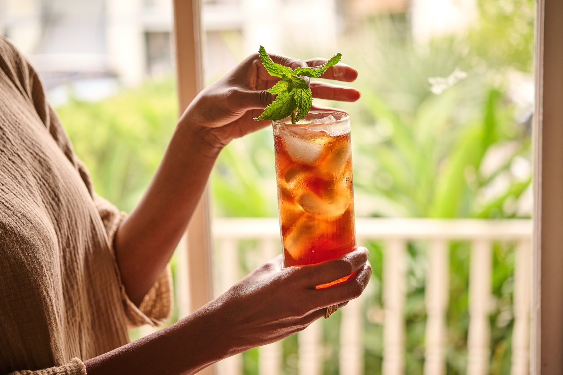 front-porch-swing-iced-tea-recipe