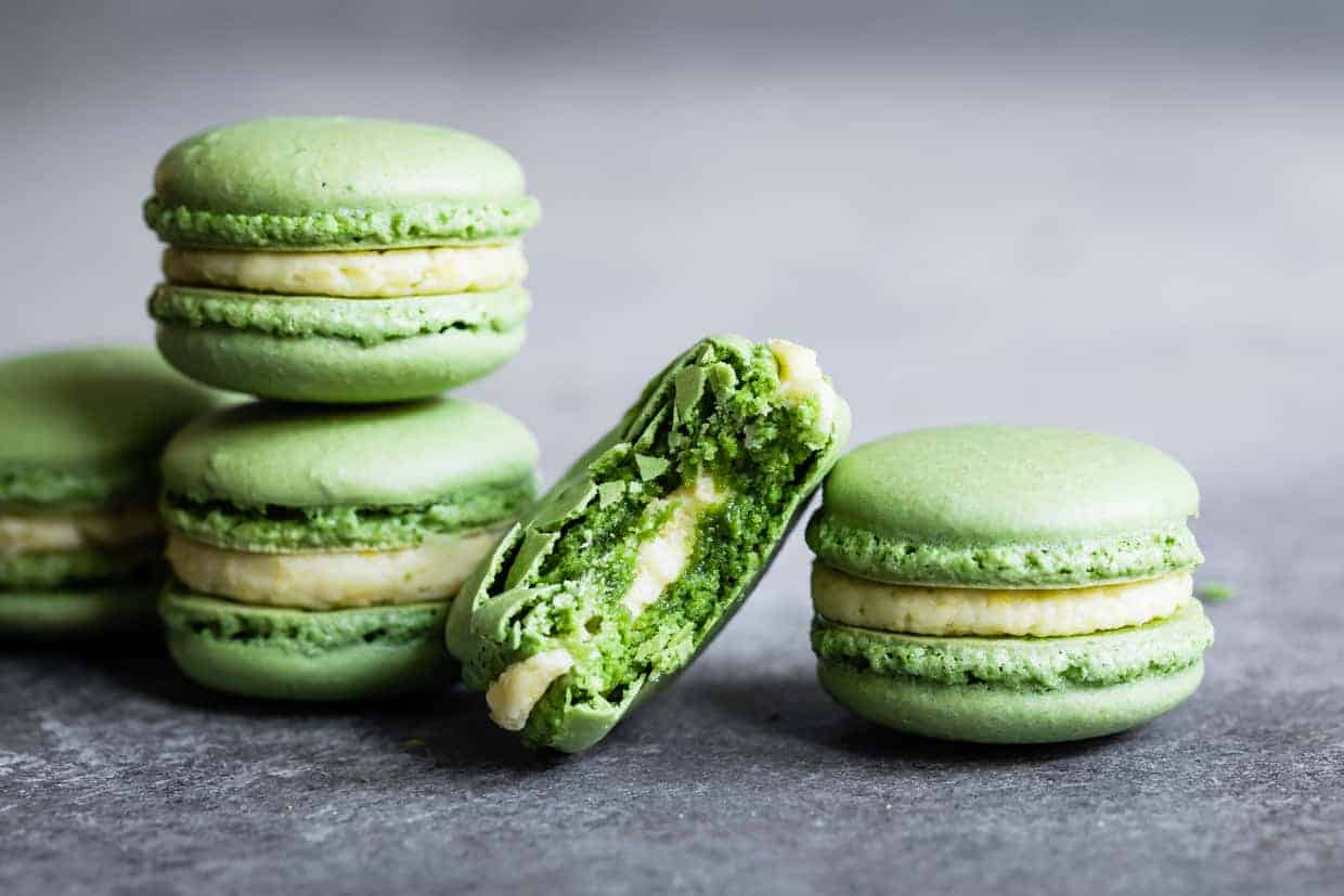 matcha-macarons-recipe