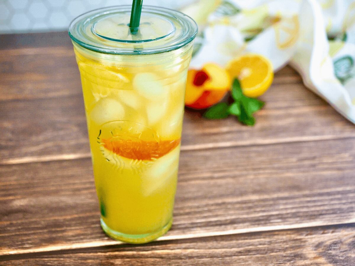 peach-green-tea-lemonade-recipe