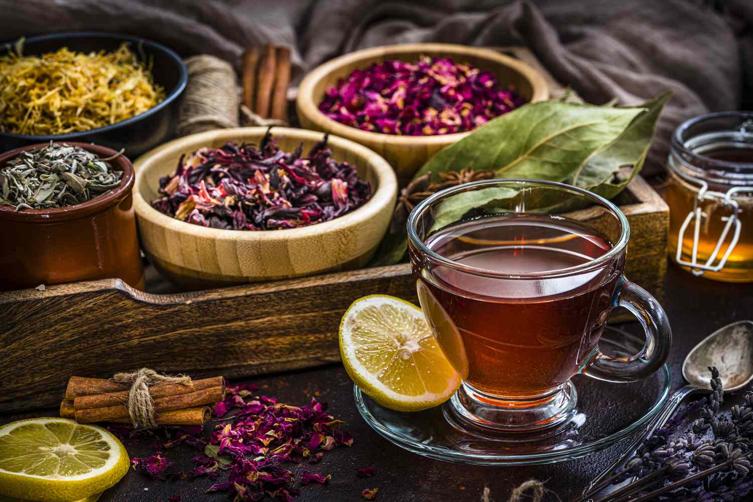 sleepy-time-tea-recipe-herbal-blend