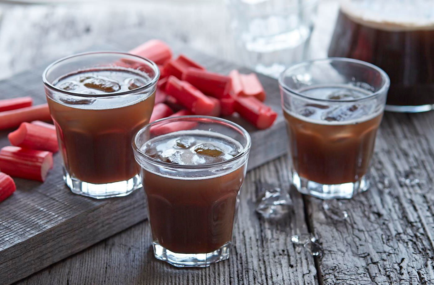 rhubarb-iced-tea-recipe